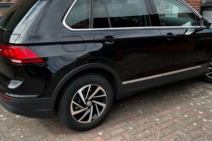 VW Tiguan 66.500 km 21.000 &euro; Neukamperfehn 26835