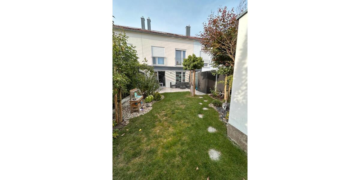 Reihenhaus Ingolstadt Nordost - 4 Zimmer, 160 m&sup2;, 680.000&euro; | Angebot:27030513