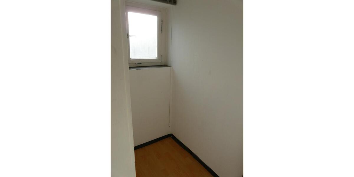 Terrassenwohnung Marburg - 2 Zimmer, 80 m&sup2;, 230.000&euro; | Angebot:26957604
