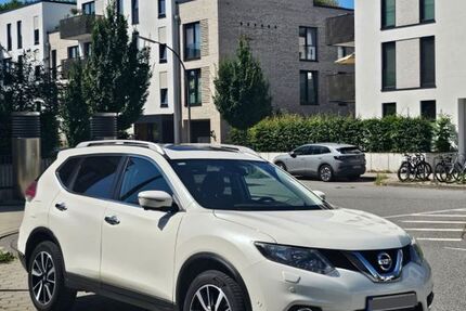 Nissan X-Trail 108.000 km 15.900 &euro; Hamburg 22299