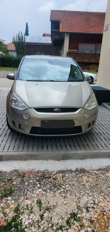 S-Max