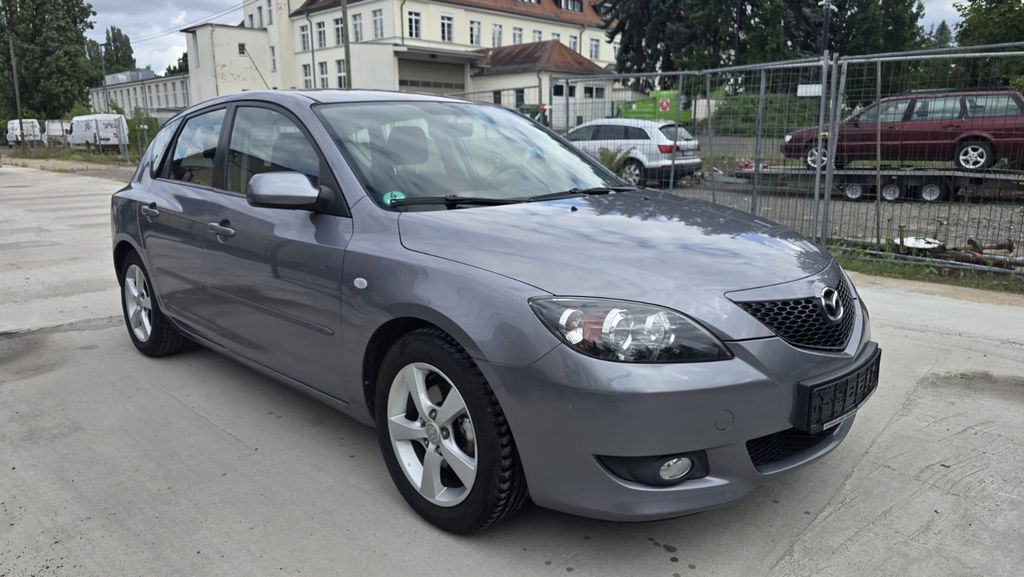 Mazda 3 111.700 km 3.290 &euro; Leipzig - Ost 04328