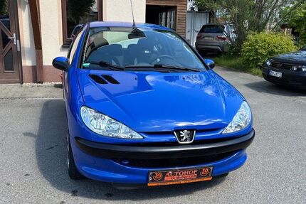Peugeot 206 96.200 km 2.560 &euro; Oelsnitz i.E. 09376