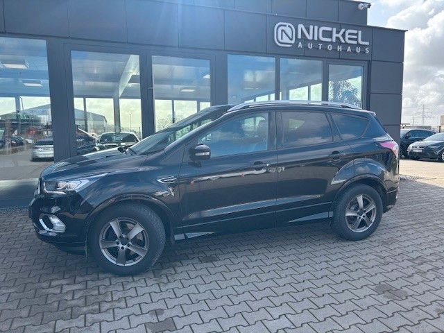 Ford Kuga 85.000 km 19.999 &euro; Damme 49401