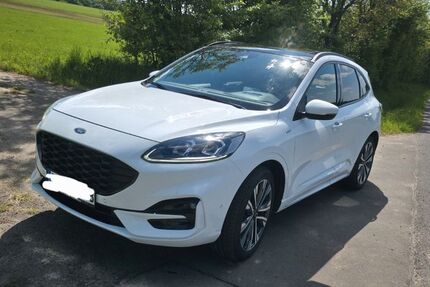 Ford Kuga 61.100 km 24.500 &euro; Waldbröl 51545