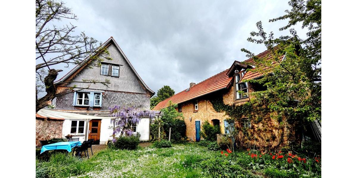 Charmantes saniertes Fachwerkhaus mit abgeschirmtem Garten in Ort 20 zimmer