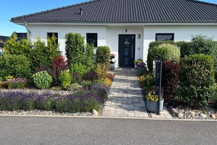 Haus Jördenstorf - 4 Zimmer, 130 m&sup2;, 499.000&euro; | Angebot:27133694