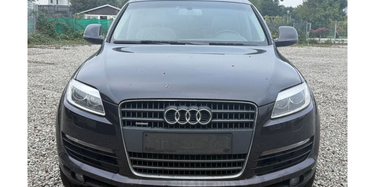 Audi Q7 290.000 km 5.990 &euro; Weinheim 69469