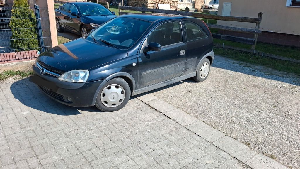 Opel Corsa 201.000 km 900 &euro; Tettenweis 94167