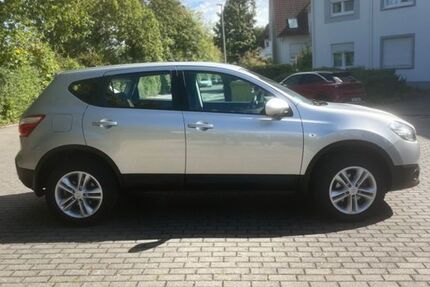 Nissan Qashqai 140.000 km 8.500 € Frankfurt 65936