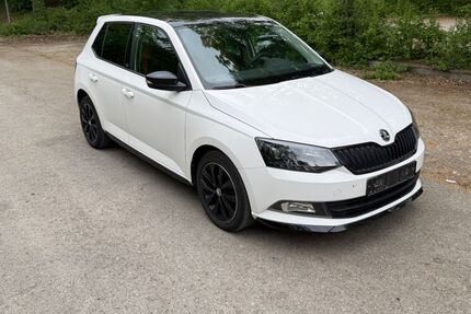 Skoda Fabia 52.000 km 12.000 &euro; Peißenberg 82380