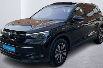 VW Tiguan 19.899 km 44.888 &euro; Hamburg 22303