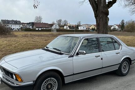 BMW 735 98.000 km 18.400 &euro; München 80803