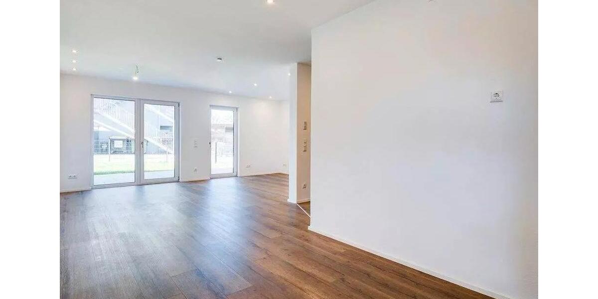 Doppelhaushälfte Burghausen - 5 Zimmer, 150 m&sup2;, 1.550&euro; | Angebot:25400312