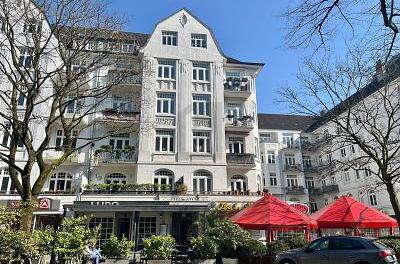 ERFOLGREICHES KONZEPT MIT WOHNOPTION