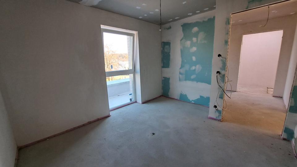 Dachgeschoßwohnung Kalkar - 4 Zimmer, 102 m&sup2;, 790&euro; | Angebot:25807031