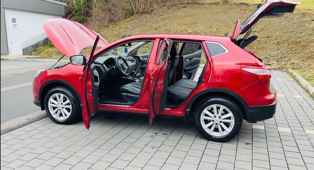 Nissan Qashqai 182.750 km 7.999 &euro; Wenden 57482