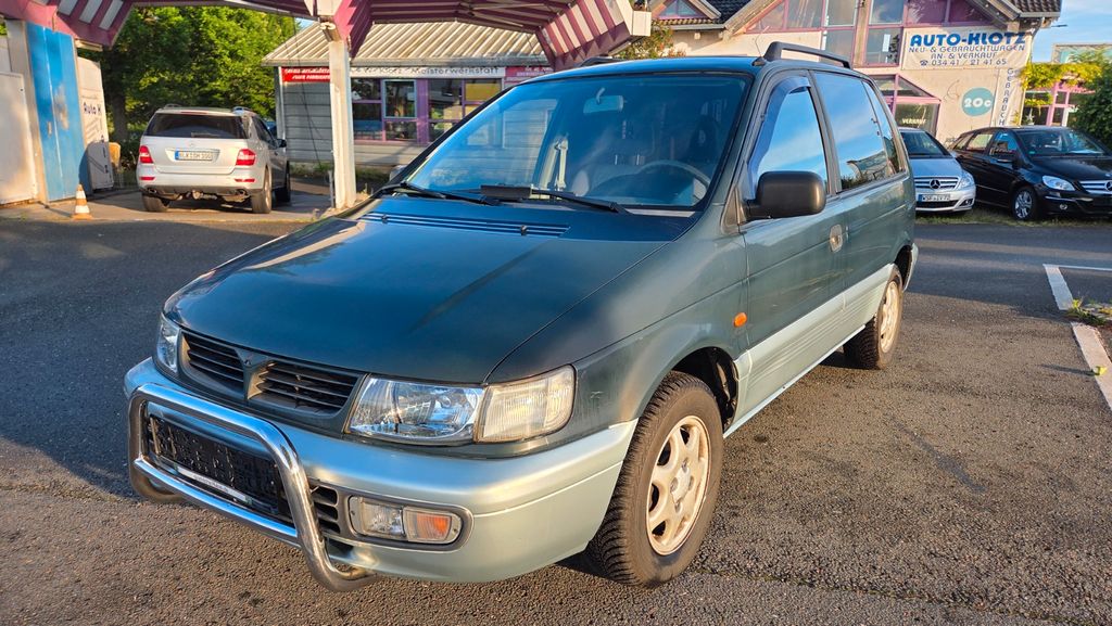 Mitsubishi Space Runner 103.600 km 1.490 &euro; Grana 06712