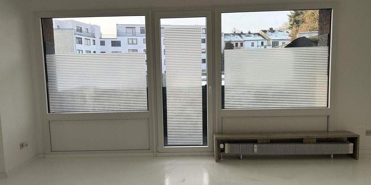 Etagenwohnung Mönchengladbach Stadtmitte - 2 Zimmer, 71 m&sup2;, 899&euro; | Angebot:25067161