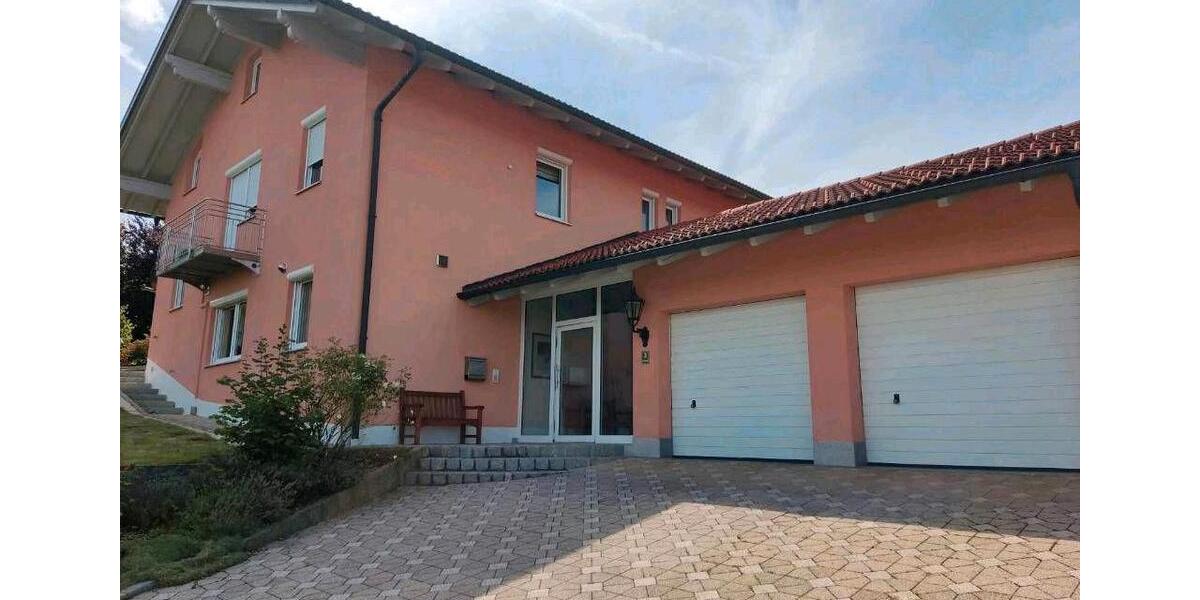 Einfamilienhaus Kirchberg im Wald - 7 Zimmer, 210 m&sup2;, 585.000&euro; | Angebot:25932858