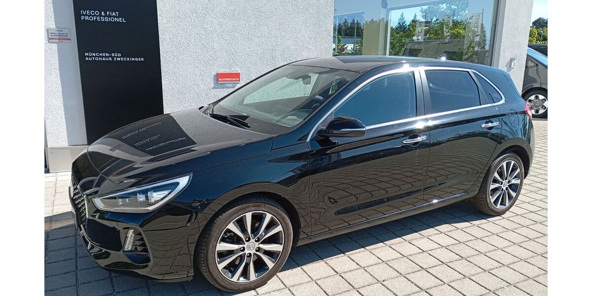 Hyundai i30 19.000 km 16.890 &euro; Straßlach bei München 82064