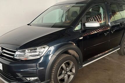 VW Caddy 141.600 km 13.990 &euro; Delmenhorst 27751