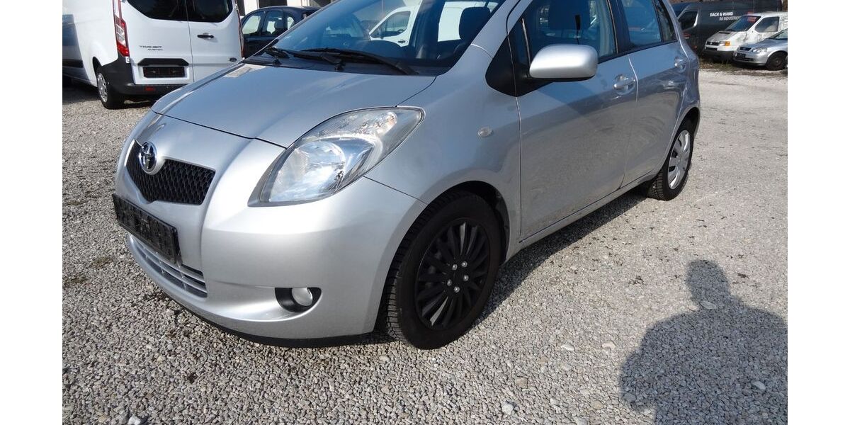 Toyota Yaris 168.000 km 1.990 &euro; Heidenheim 89520