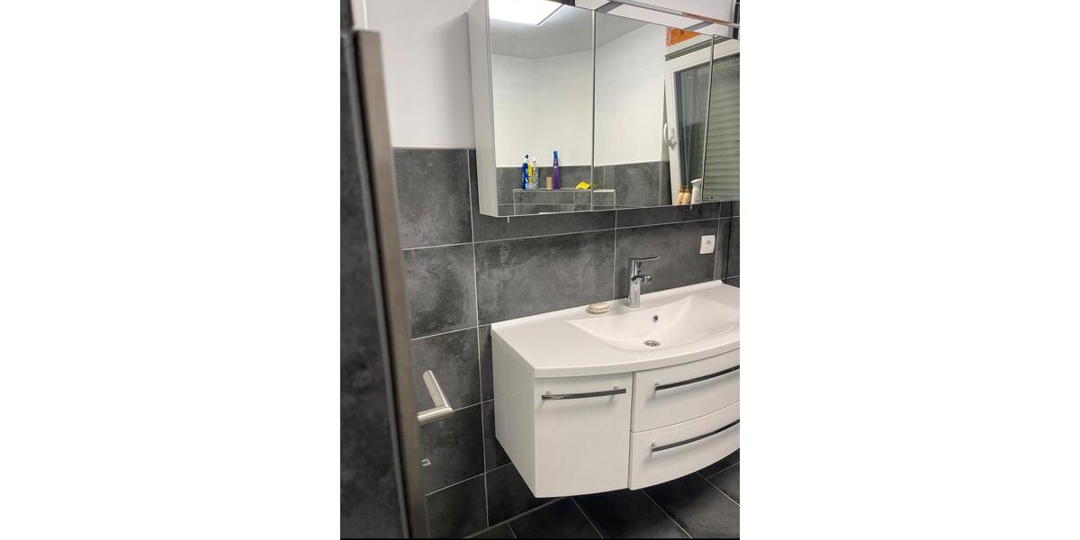 Einfamilienhaus Heinsberg - 3 Zimmer, 90 m&sup2;, 1.400&euro; | Angebot:26025201