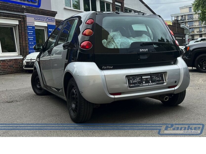 Smart ForFour Basis 70kW*Klima*SR+WR*2-Schlüssel* 175.346 km 1.480 € Berlin 13187