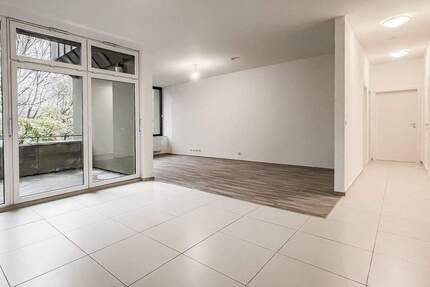 Wohnung Dortmund Mitte - 4 Zimmer, 136 m&sup2;, 950&euro; | Angebot:25643816