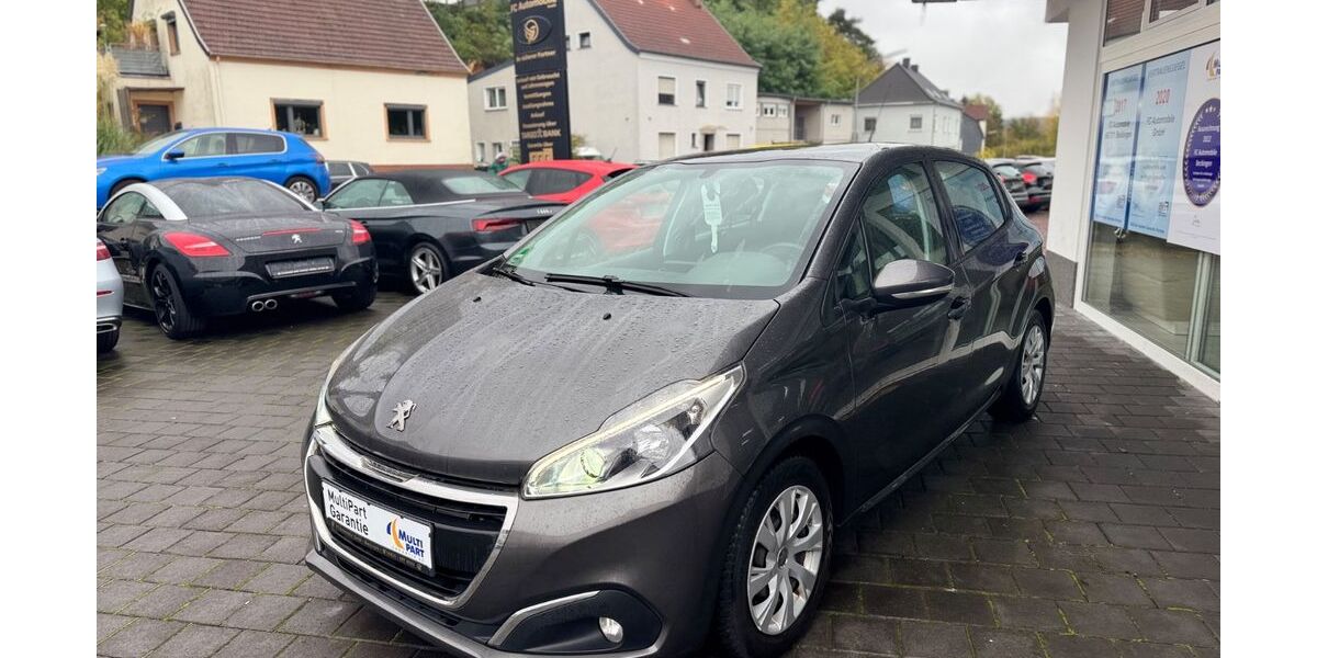 Peugeot 208 116.994 km 6.450 &euro; Beckingen 66701
