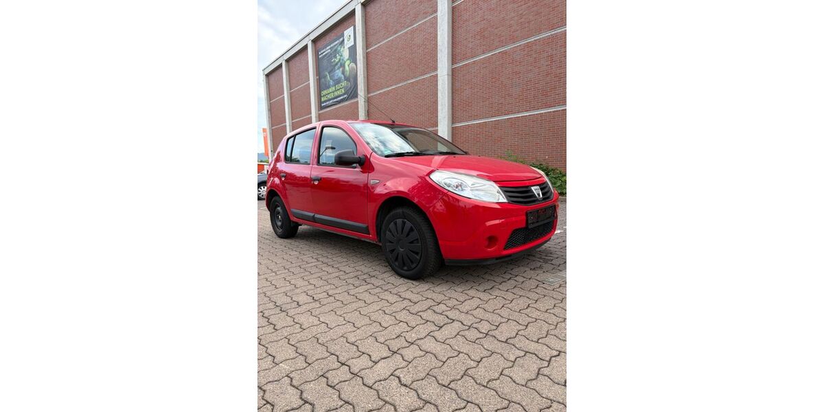 Dacia Sandero 129.108 km 1.490 &euro; Minden 32429