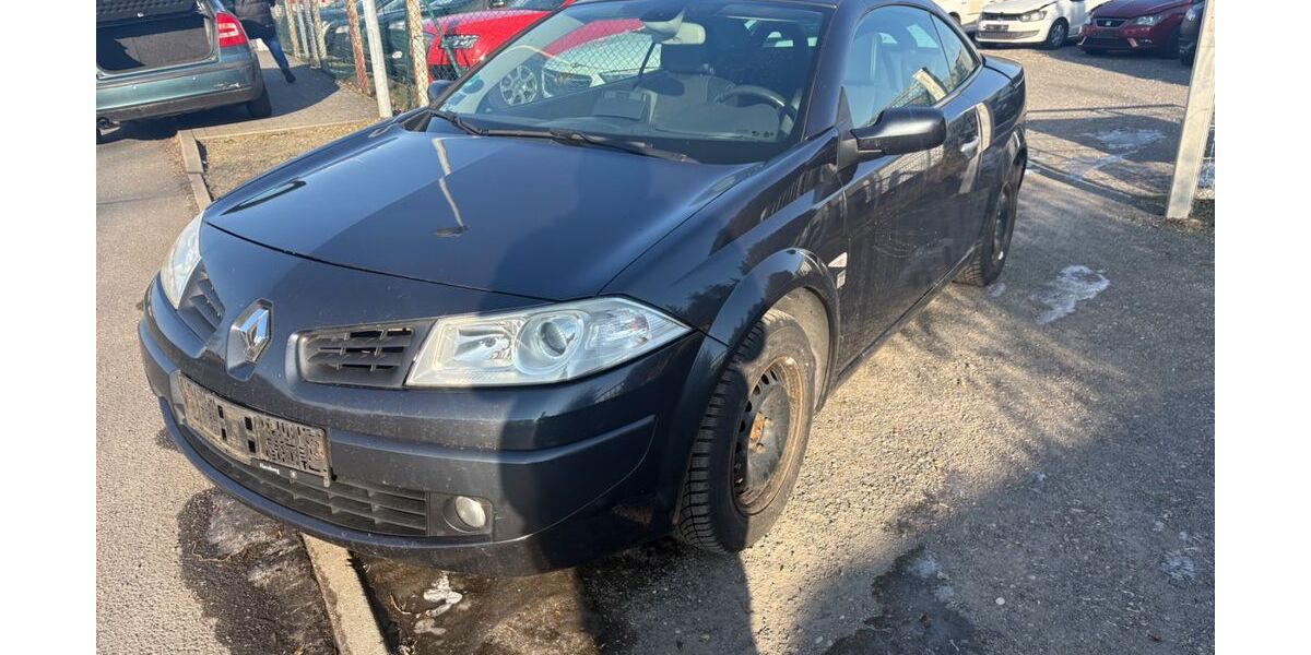 Renault Megane 217.539 km 2.290 &euro; Elsterwerda 04910