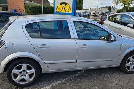Opel Astra 163.000 km 2.000 &euro; Hagen 58089