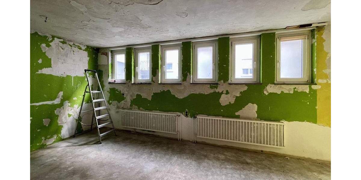 Gewerbeeinheit mit vielseitiger Nutzungsmöglichkeit - vermietete Teilfläche und großzügige Lagerflächen 4 zimmer