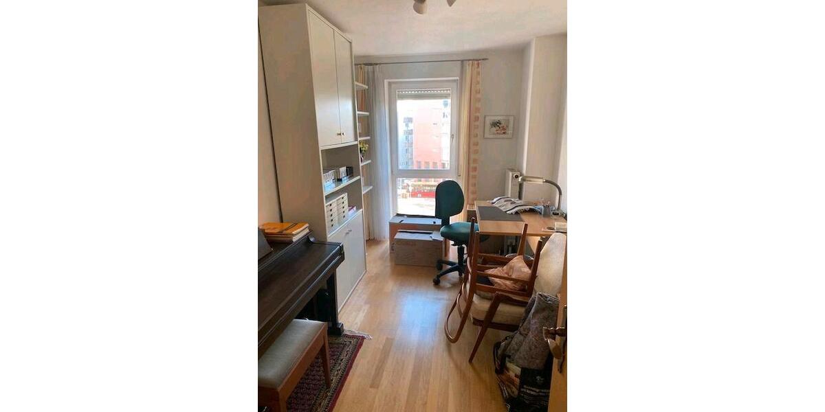 Etagenwohnung Allensbach - 3 Zimmer, 85 m&sup2;, 1.300&euro; | Angebot:26431305