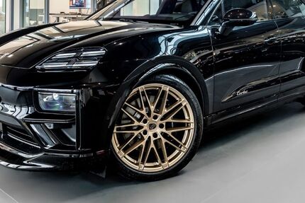 Porsche Macan 8.900 km 123.800 &euro; Leipzig 04356