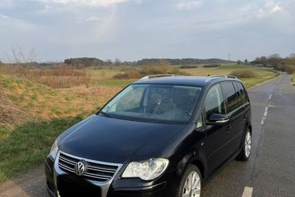 VW Touran 285.287 km 6.999 &euro; Hetzles 91077