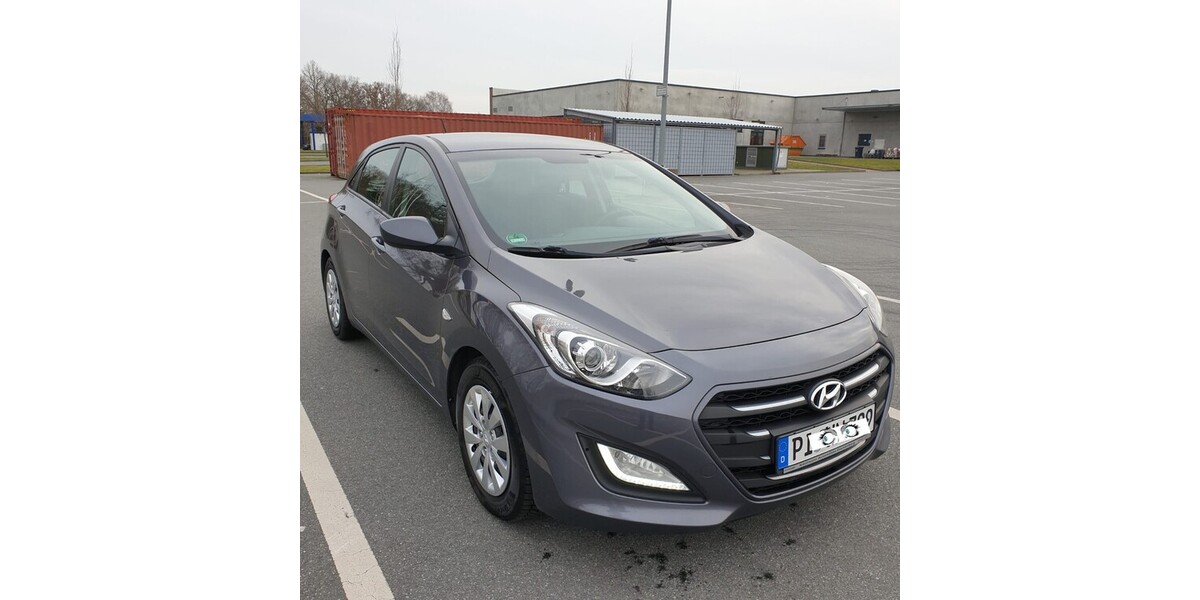 Hyundai i30 174.823 km 7.490 &euro; Kaltenkirchen 24568