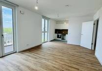 Geräumige Wohnung im beliebten Bayrischen Viertel! *EBK Aufzug 2xBalkone*