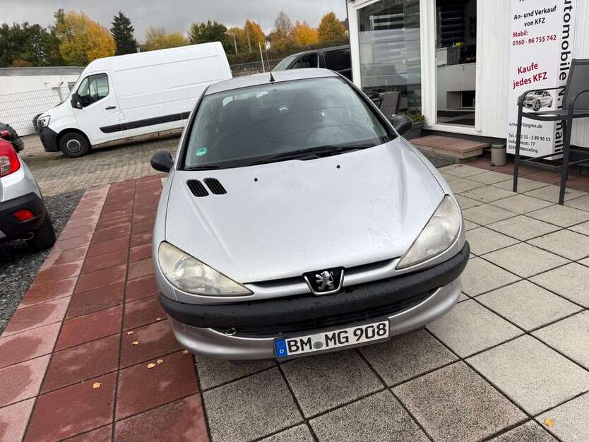 Peugeot 206 87.395 km 1.999 € Wesseling 50389