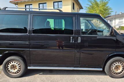 VW T4 Multivan 245.225 km 17.890 € Rott am Inn 83543
