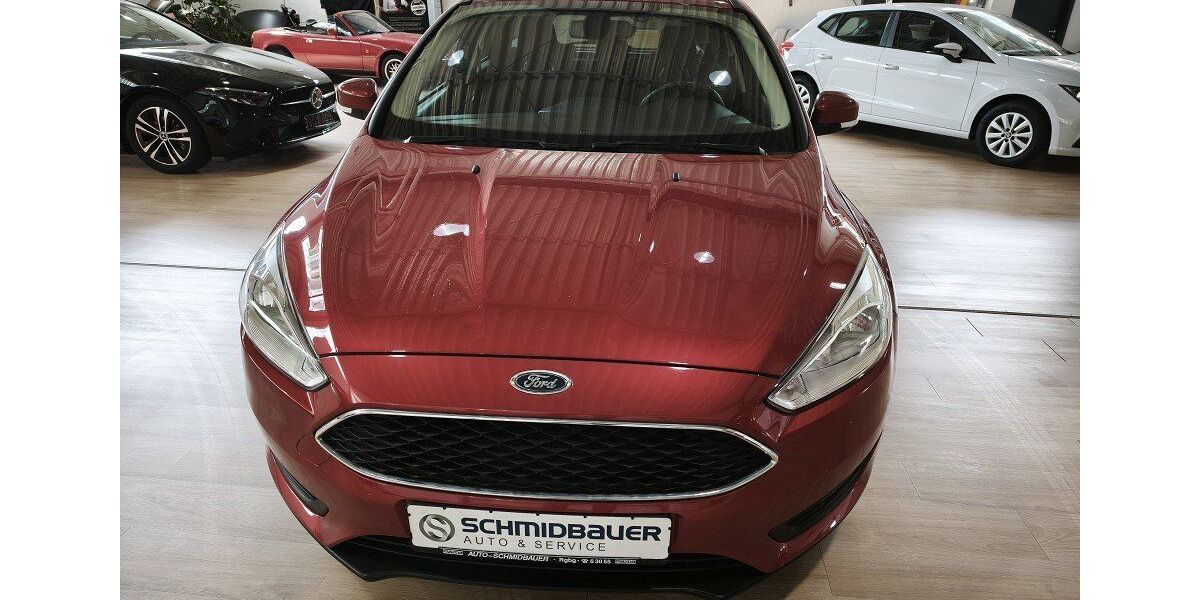 Ford Focus 91.485 km 11.450 &euro; Regensburg 93057