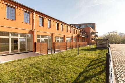 Haus zum Mieten in Schkeuditz 1.400 € 130.93 m² 4 zimmer