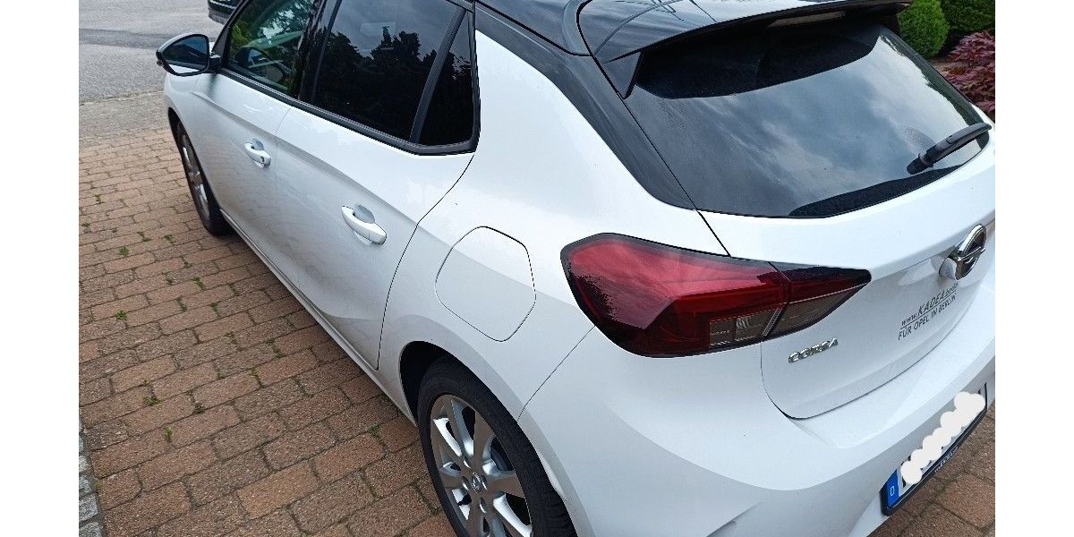 Opel Corsa 28.600 km 10.990 &euro; Elmshorn 25335