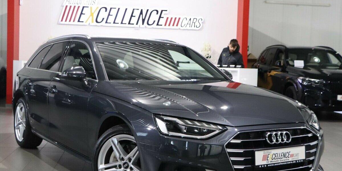 Audi A4 Avant 40 TFSI ADVANCED / LED / PANORAMA 55.000 km 27.555 &euro; Hamm 59077