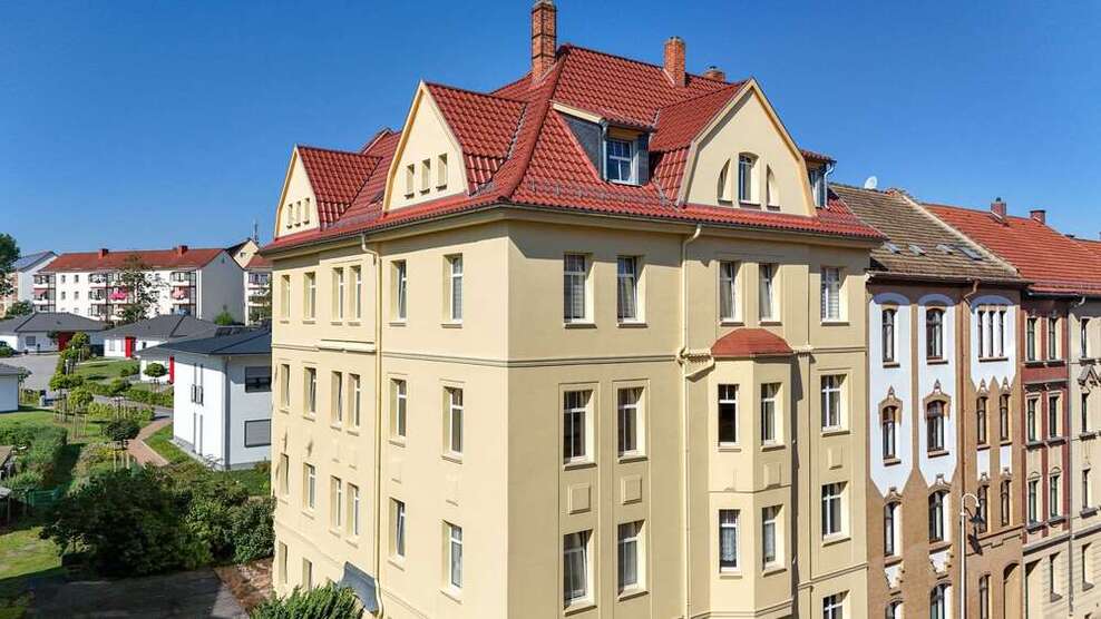 Saniertes Mehrfamilienhaus in zentraler Lage von Altenburg mit attraktiver Rendite zimmer