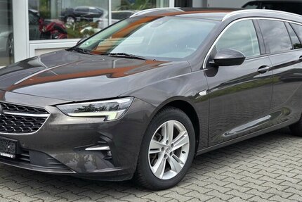 Opel Insignia Sports Tourer Elegance 47.149 km 14.600 &euro; Wilsdruff 01723
