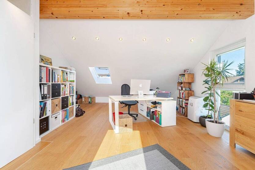 Neuwertiges Reiheneckhaus in München-Neuried