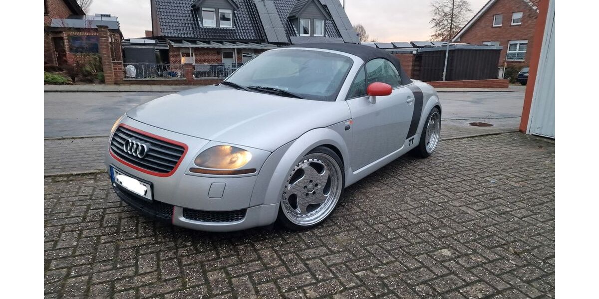 Audi TT 183.000 km 2.249 &euro; Mettingen 49497